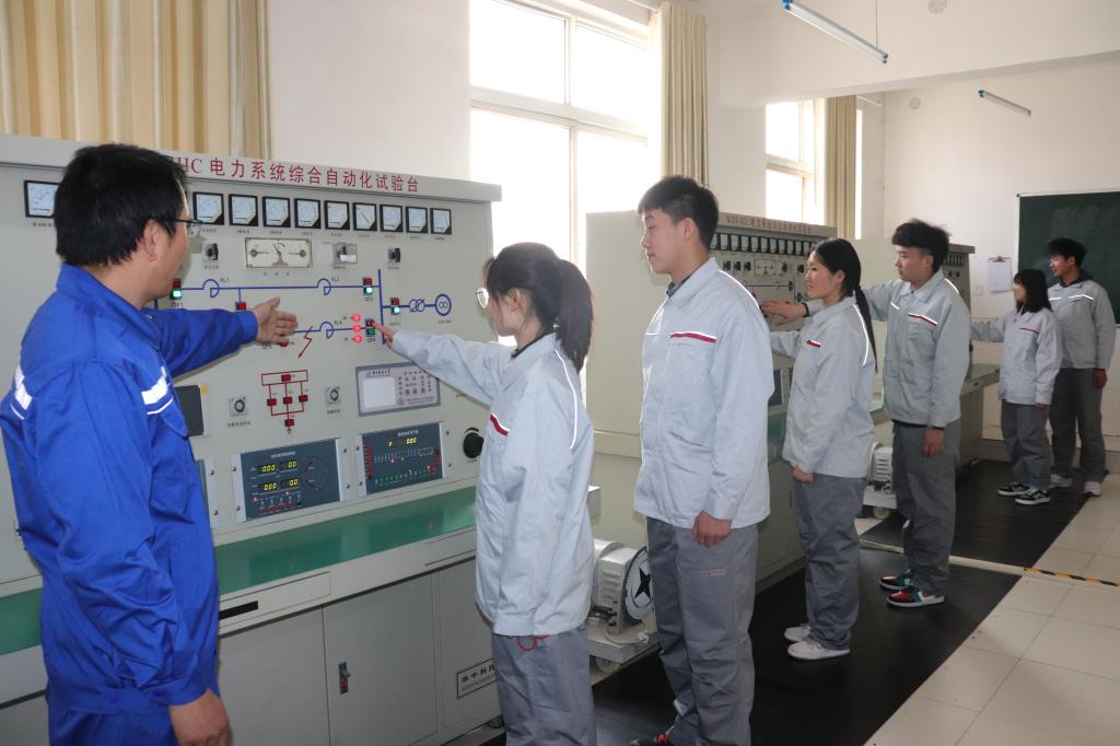 落实立德树人根本任务